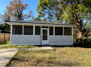 Main picture of 432 Sunshine St