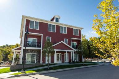 Main picture of Bayberry Commons Apartments