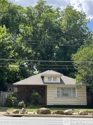 Main picture of 2806 Eastway Dr