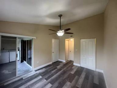 Main picture of Lakeview Club