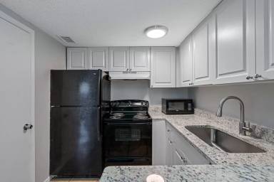 Main picture of 5113 N Nebraska Ave