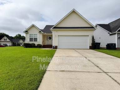 Main picture of 225 Shakerstone Dr