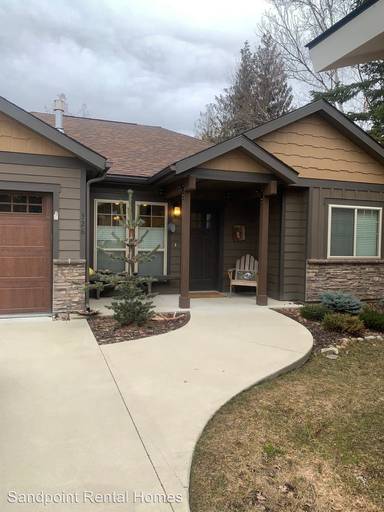 Main picture of 326 Maddie Ln