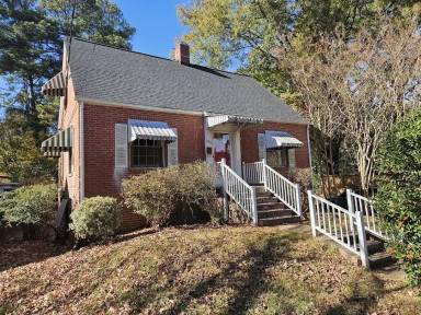 Main picture of 3707 Turrentine St