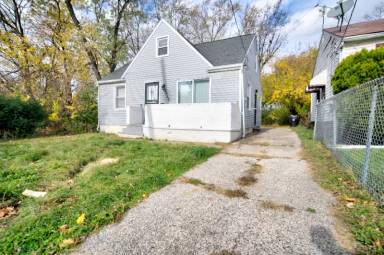 Main picture of 9625 Reno Ave