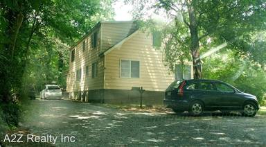 Main picture of 102-113 Huse St