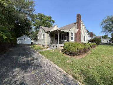 Main picture of 26 Burbank Rd