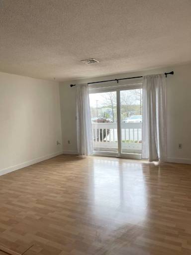 Main picture of 15 Bower Rd