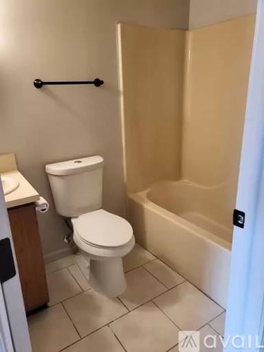 Main picture of 34711 Jefferson Ave