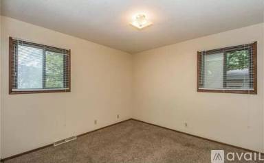 Main picture of 4421 South Union St