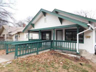 Main picture of 122 N High St