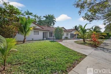 Main picture of 15775 N Miami Ave
