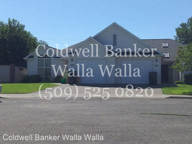 Main picture of 802 SE Marine Dr