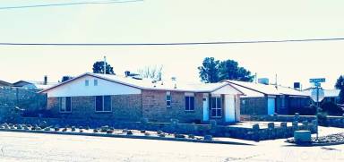 Main picture of 1048 Southwestern Dr
