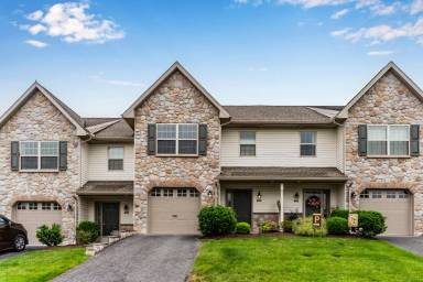 Main picture of 232 Melbourne Ln
