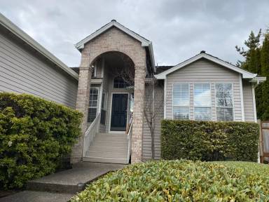 Main picture of 15825 SW Caldera Ct