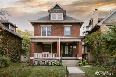 Main picture of 198 E Norwich Ave - B