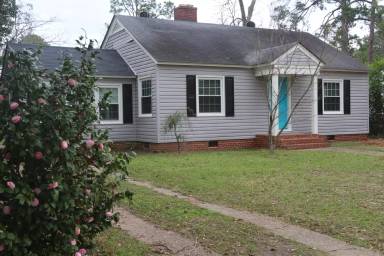 Main picture of 1211 5th Ave