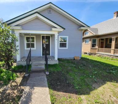 Main picture of 1409 W Maxwell Ave