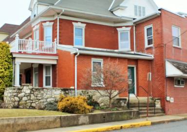 Main picture of 315 E Main St