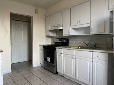 Main picture of 6003 Eliot Ave