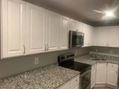 Main picture of 4 Millbury Ave