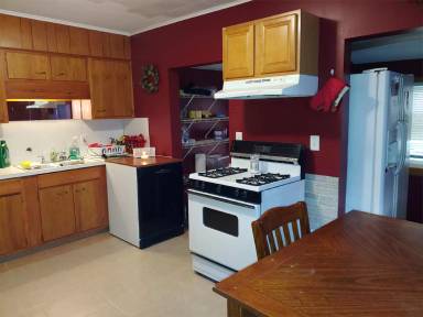 Main picture of 194 Seymour St