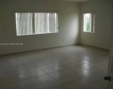 Main picture of 1423 NE 40th Rd