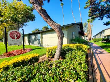 Main picture of 1000 S Anza St