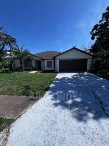 Main picture of 7427 Bramblewood Dr