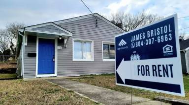 Main picture of 118 N Old Church St