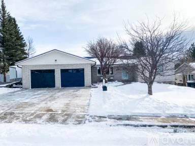 Main picture of 801 Silver Sage Ave