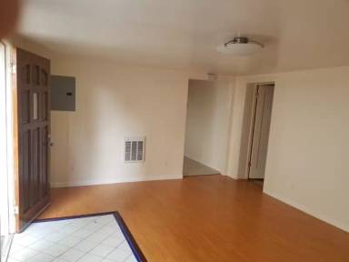 Main picture of 906 Central Ave