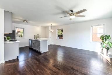 Main picture of 8143 Braddock Dr