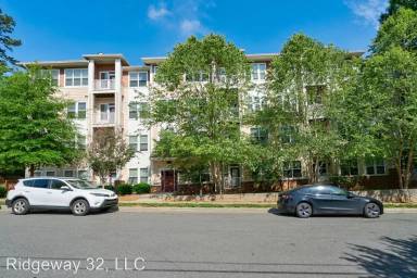 Main picture of Ridgeway 32 Apartments