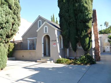 Main picture of 1268 N Fairfax Ave