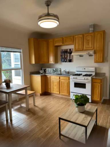 Main picture of 323 Portland Ave