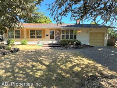 Main picture of 2140 SW Westfield Ave