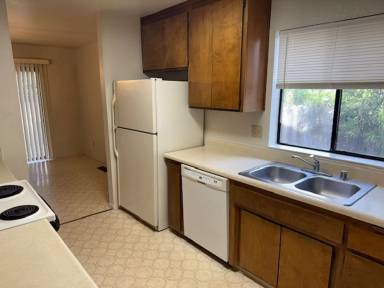 Main picture of 1678 E St