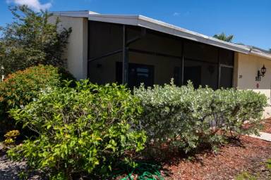Main picture of 5105 SW Courtyards Ct