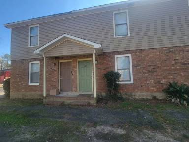 Main picture of 152 Chalet North Ct