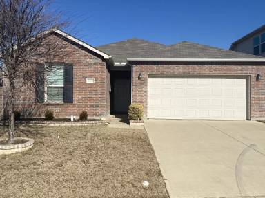 Main picture of 2433 Gelbray Pl