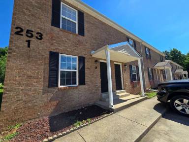Main picture of 253 Executive Ave