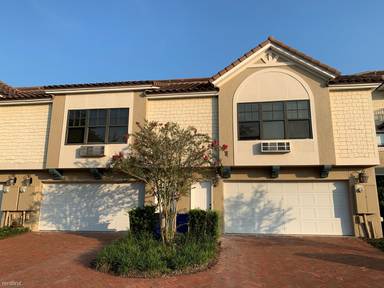 Main picture of 614 Market St
