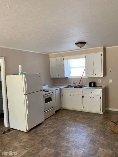 Main picture of 2183 Edgewood Dr