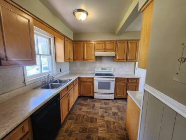 Main picture of 1097 Bolton Ct