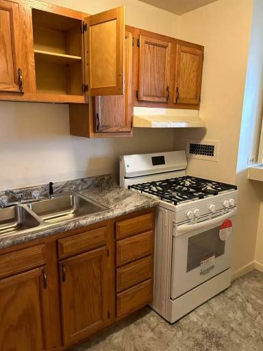 Main picture of South Commons