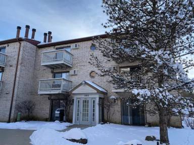 Main picture of 440 East Osage Lane, 1B, Palatine - 1B