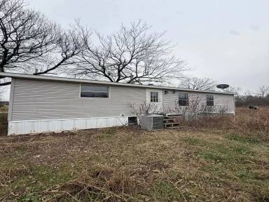 Main picture of 105 Wells Ave