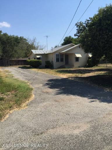 Main picture of 807 Naples St